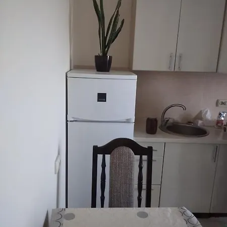 New Apartment: Modern Living Near Stryi Scientific Hub Apartment Lviv